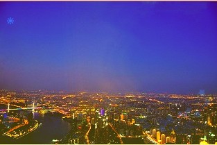 公司(超频三)主营业务和经营方向是否将发生显著变化等